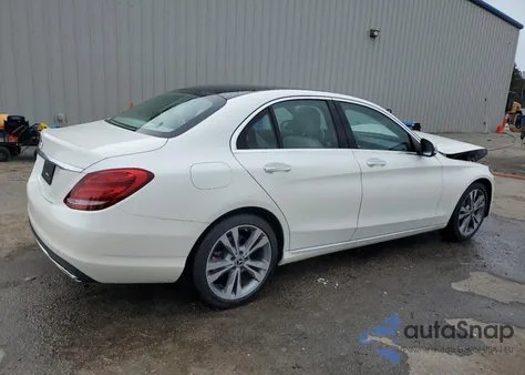 2018 Mercedes-Benz C 300 из США, поврежденный, VIN WDDWF4JB2JR419230